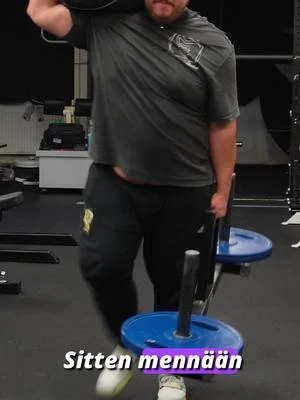 Voimien kerryttäminen muka turhaa? Katsoppa miten realistisista vaaratilanteista selvitään vuosien saliharjoittelun avulla! ⚠️💪🏻 Koko video Youtubessa nyt! 🎥